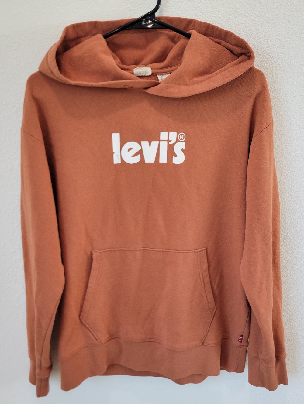 Levi’s Men’s M Orange Hoodie Classic Logo Pullover Casual Workwear
